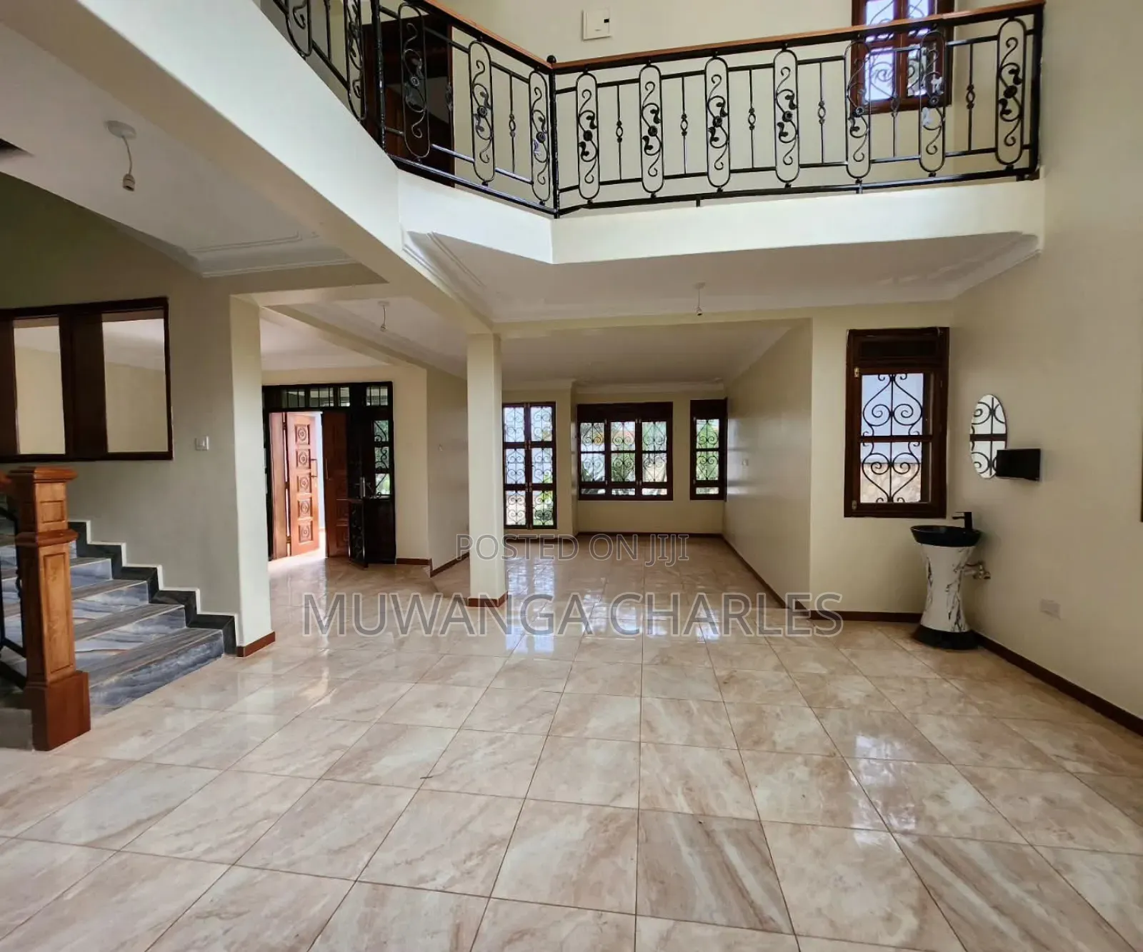 5bdrm Duplex in Fs Properties Ltd, Nakawa for rent