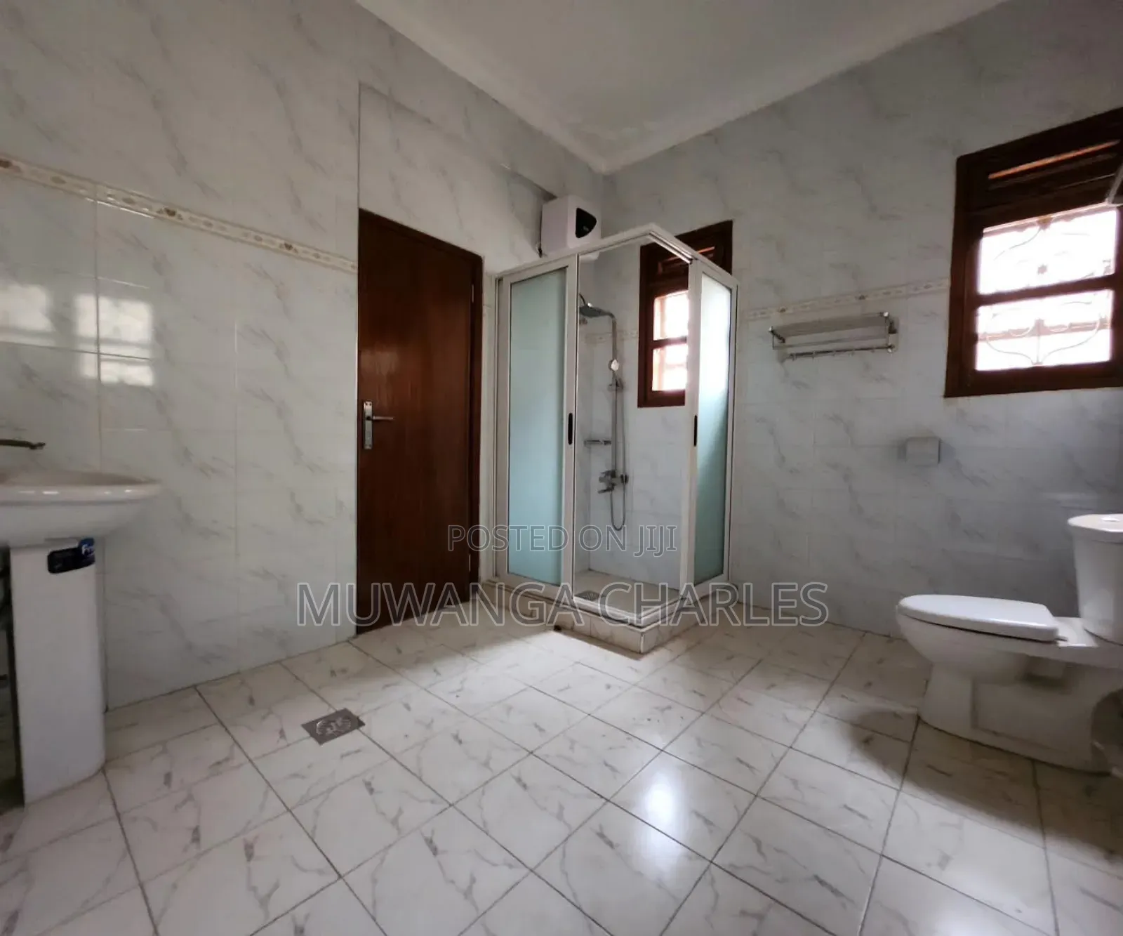 5bdrm Duplex in Fs Properties Ltd, Nakawa for rent
