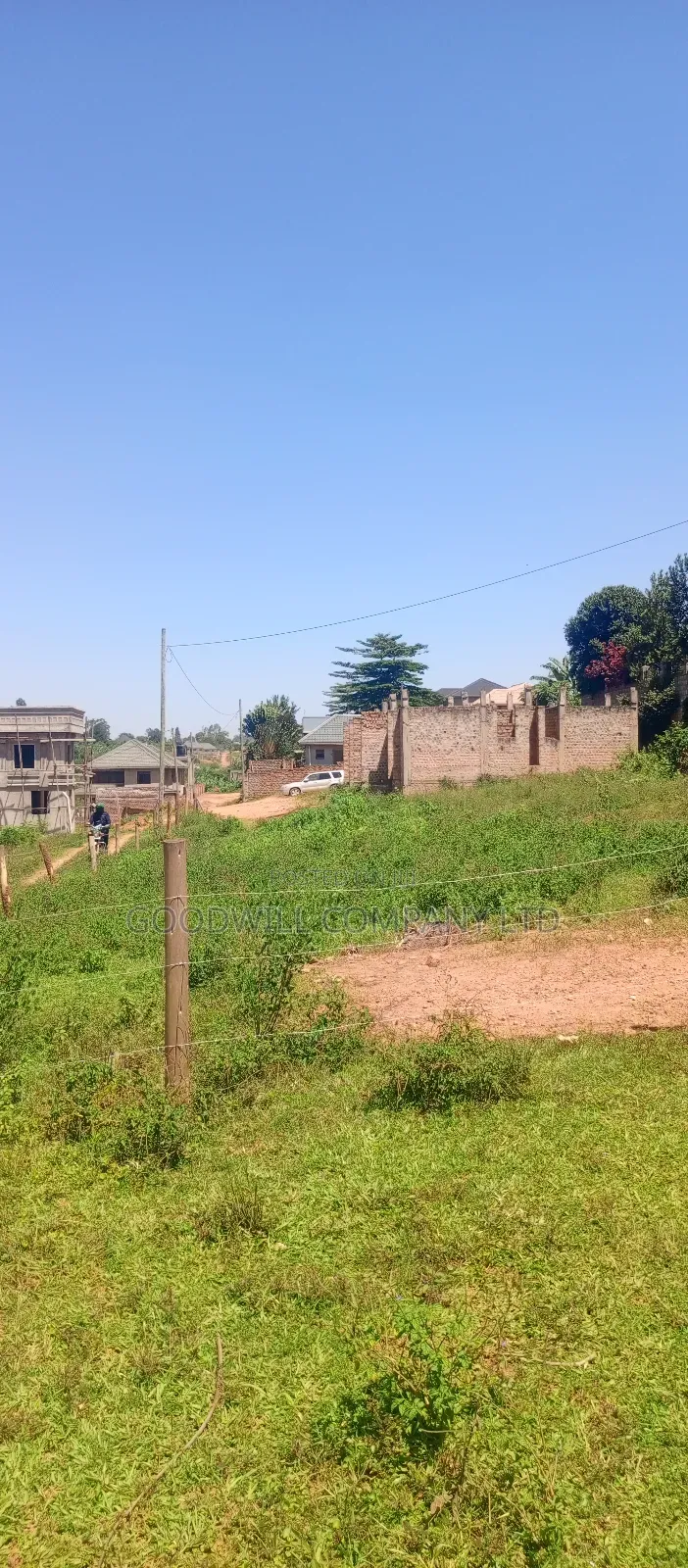 25 Decimals on a Hill Top Near National Water Tanks Jinja Misindye