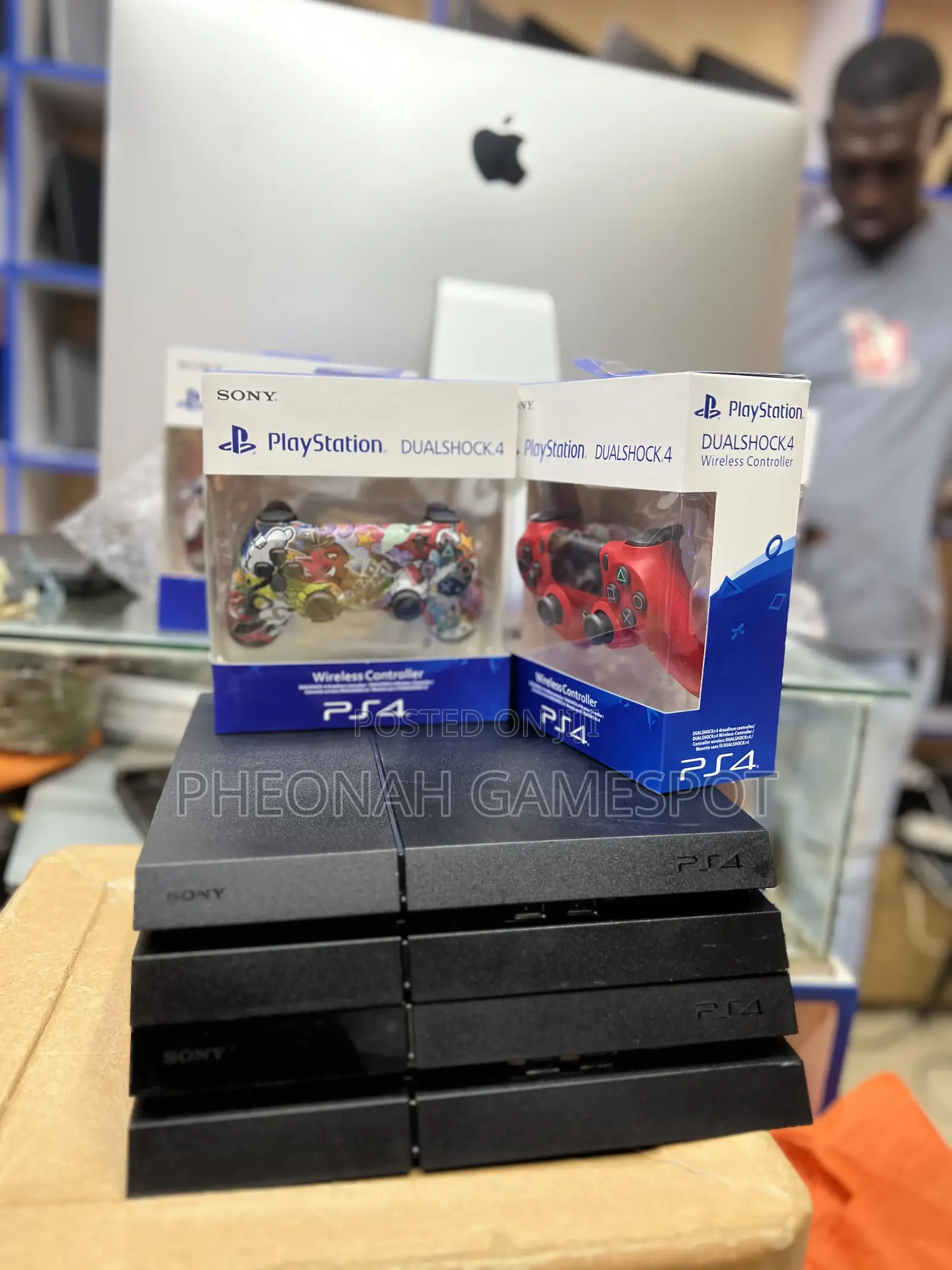 Playstation 4 Standard Gaming Sorted, 13 Games, 2 Contre