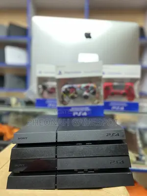 Playstation 4 Standard Gaming Vibes Only, 2 Controllers, 13 Games