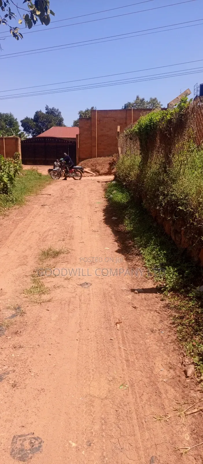 100*100 Plot of Land in Kikulu Town Namugongo on Nabusugwe Rd