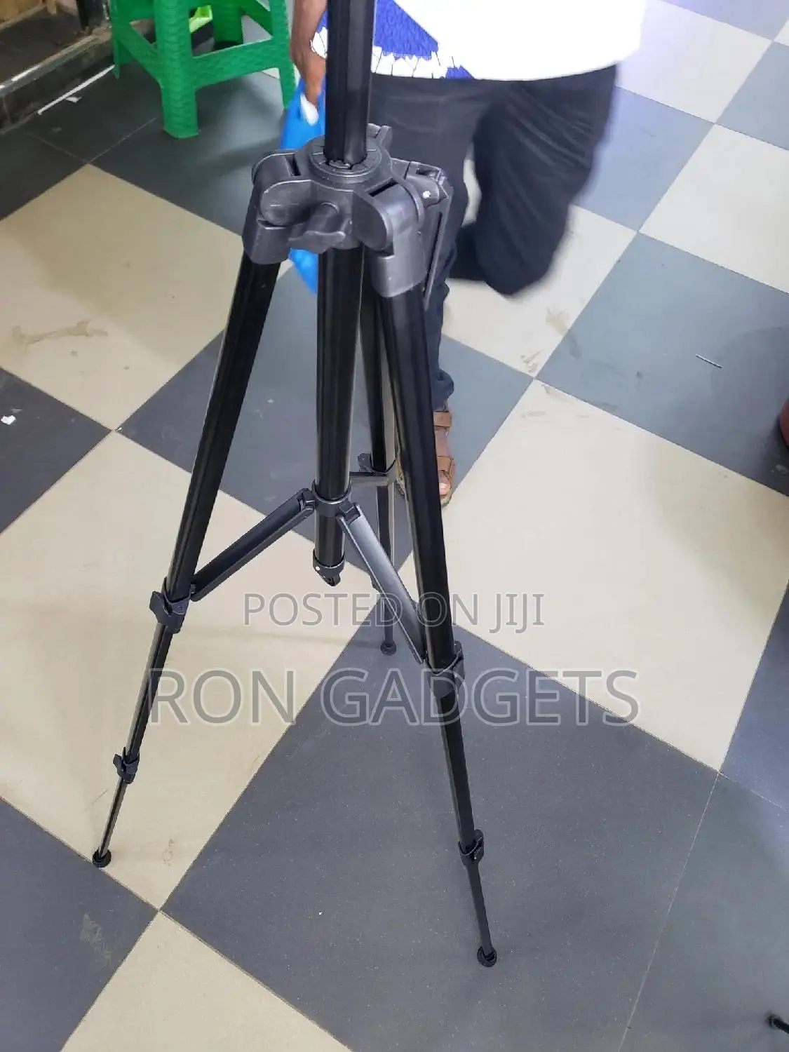 Tripod 380a