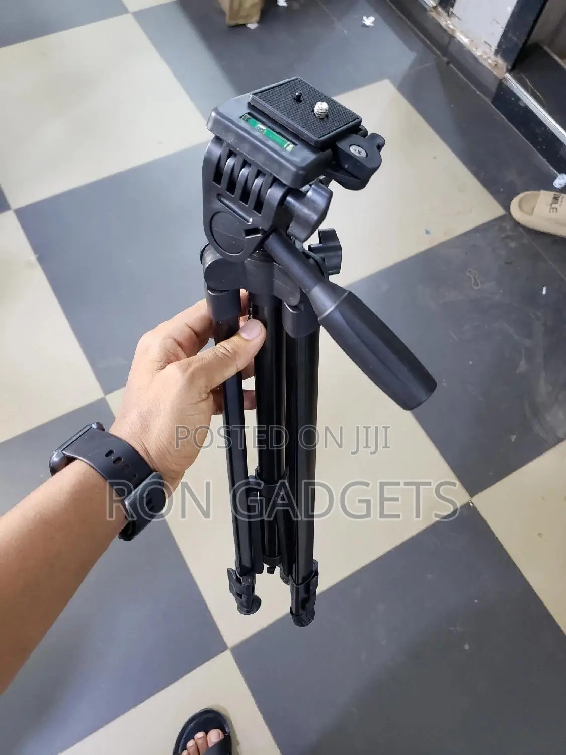 Tripod 380a