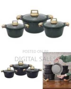 Premium Non-Stick Cooking Pot Set With Wood-Effect Handles