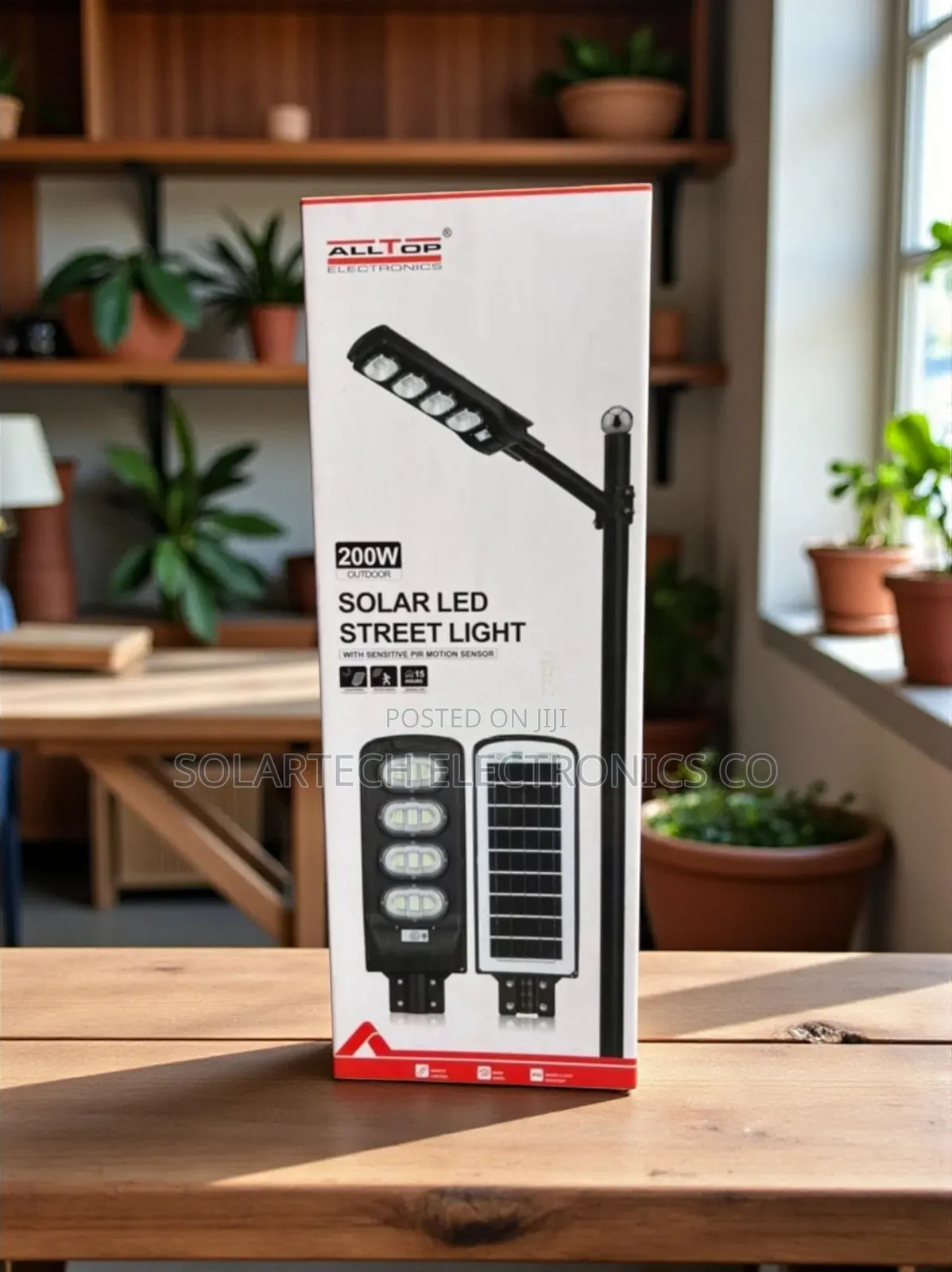 200w All Top Dusk-to-Dawn Led Solar Street Light