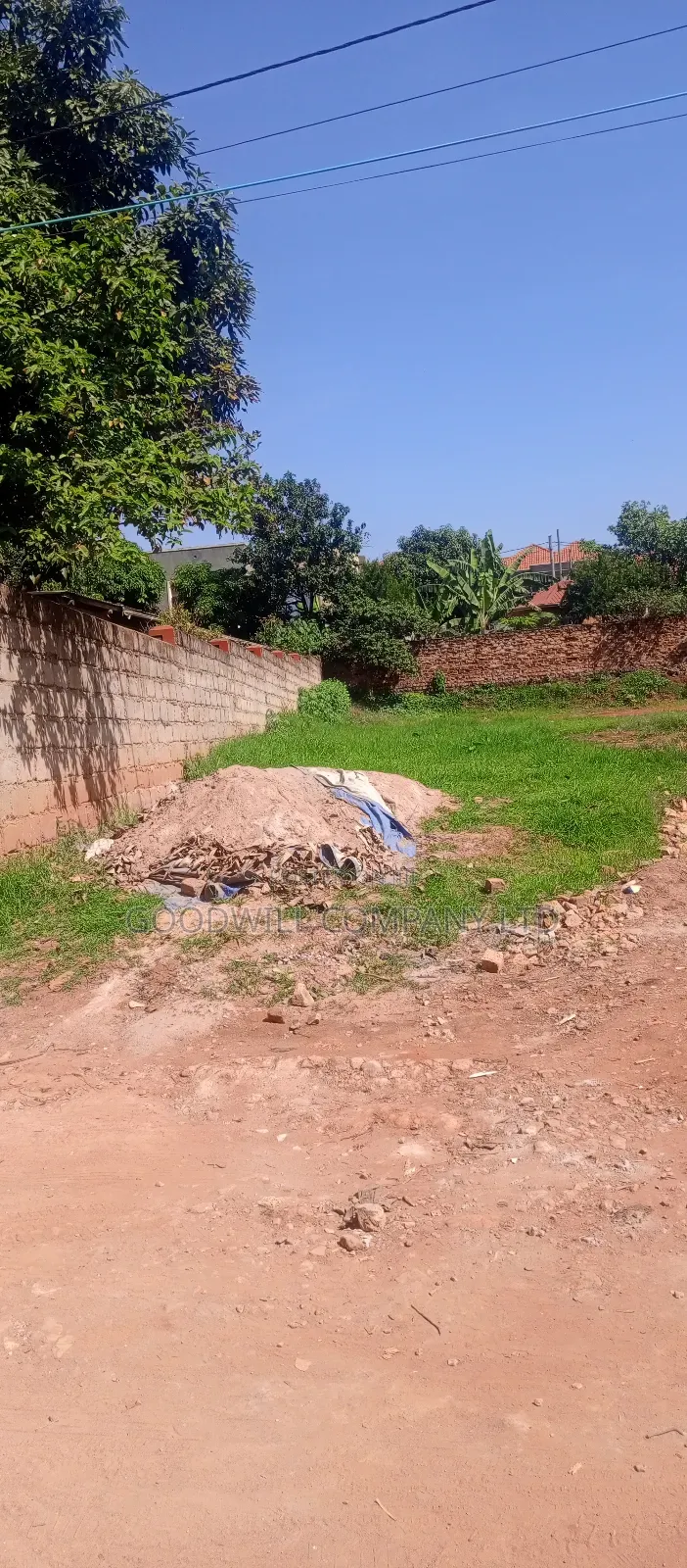 25 Decimals of Land in Nsawo Namugongo