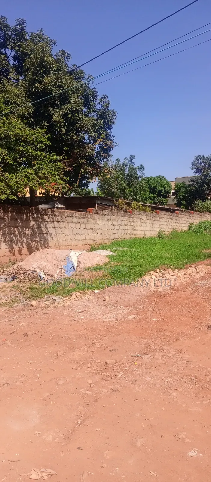 25 Decimals of Land in Nsawo Namugongo