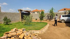 3bdrm House in Nkumba, Katabi for sale