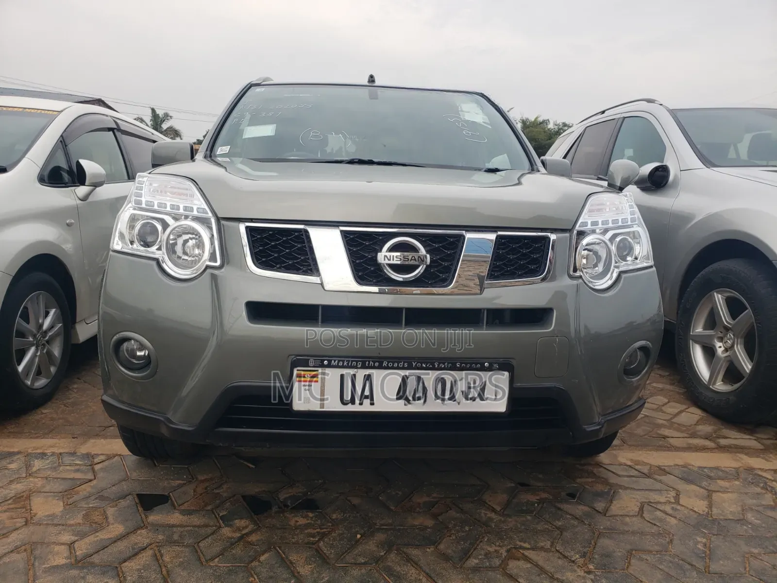 Nissan X-Trail 2.0 Petrol XE 2012 Green