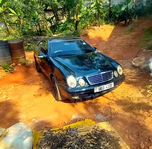 Mercedes-Benz CLK Cabriolet 1998 Green
