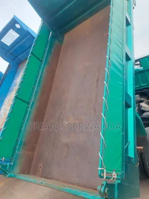 Mmitshubishi Canter Tipper 2.0tonnage 4d32 Engine