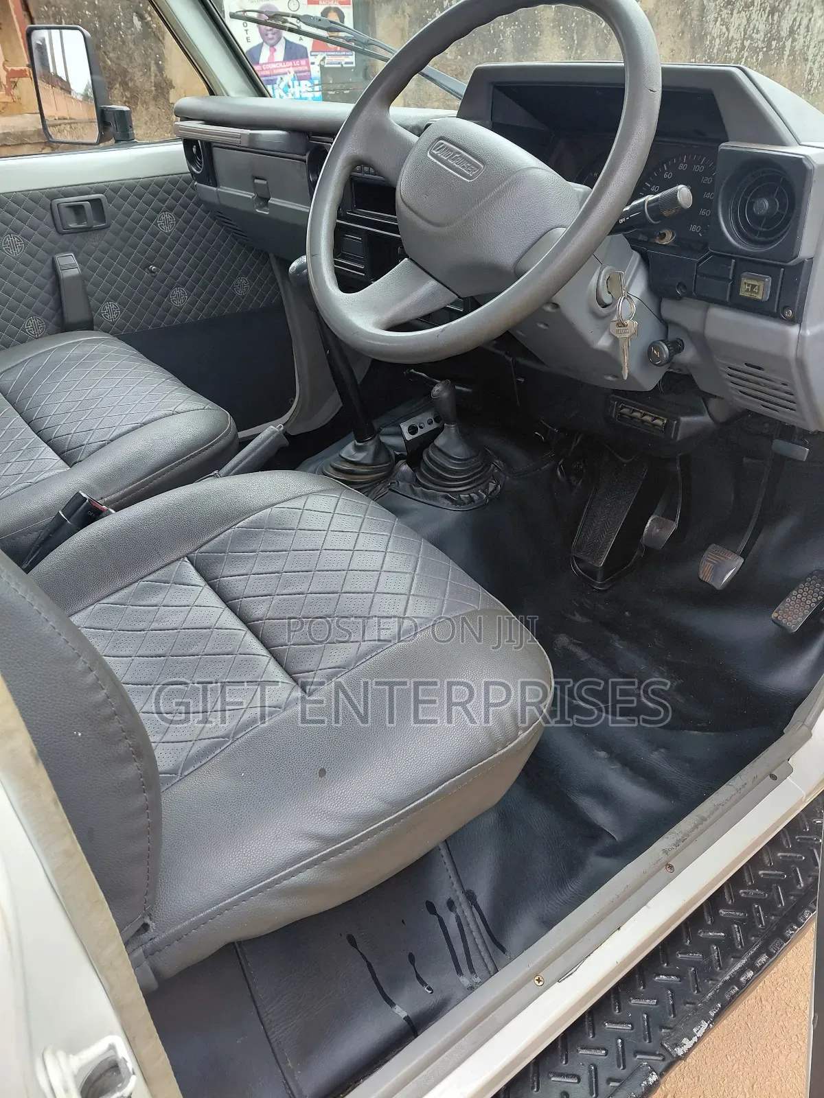 Toyota Land Cruiser 2014 White