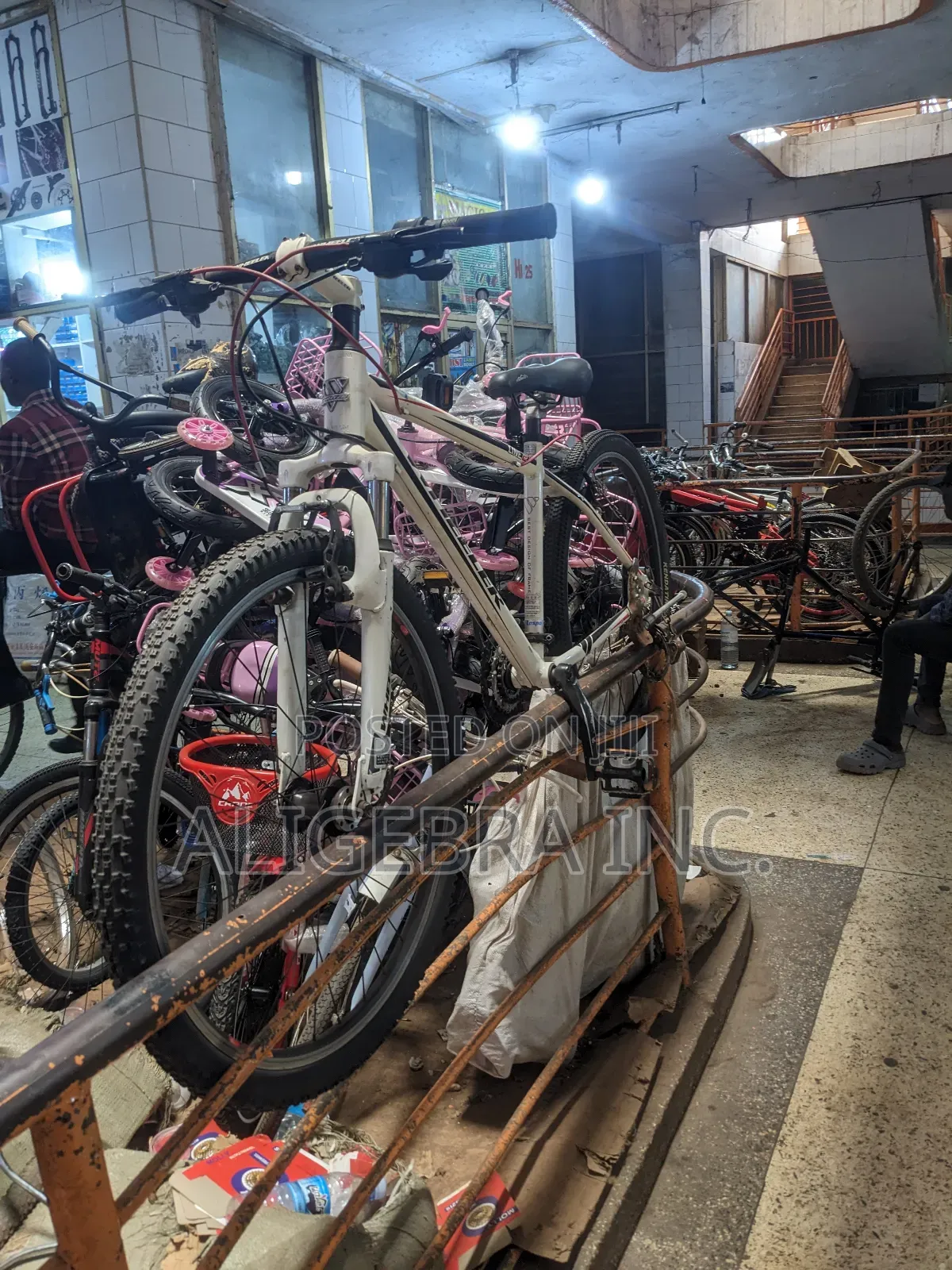 Mountain Bikes 28