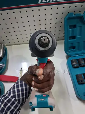 Cordless Impact Wrench 850nm.