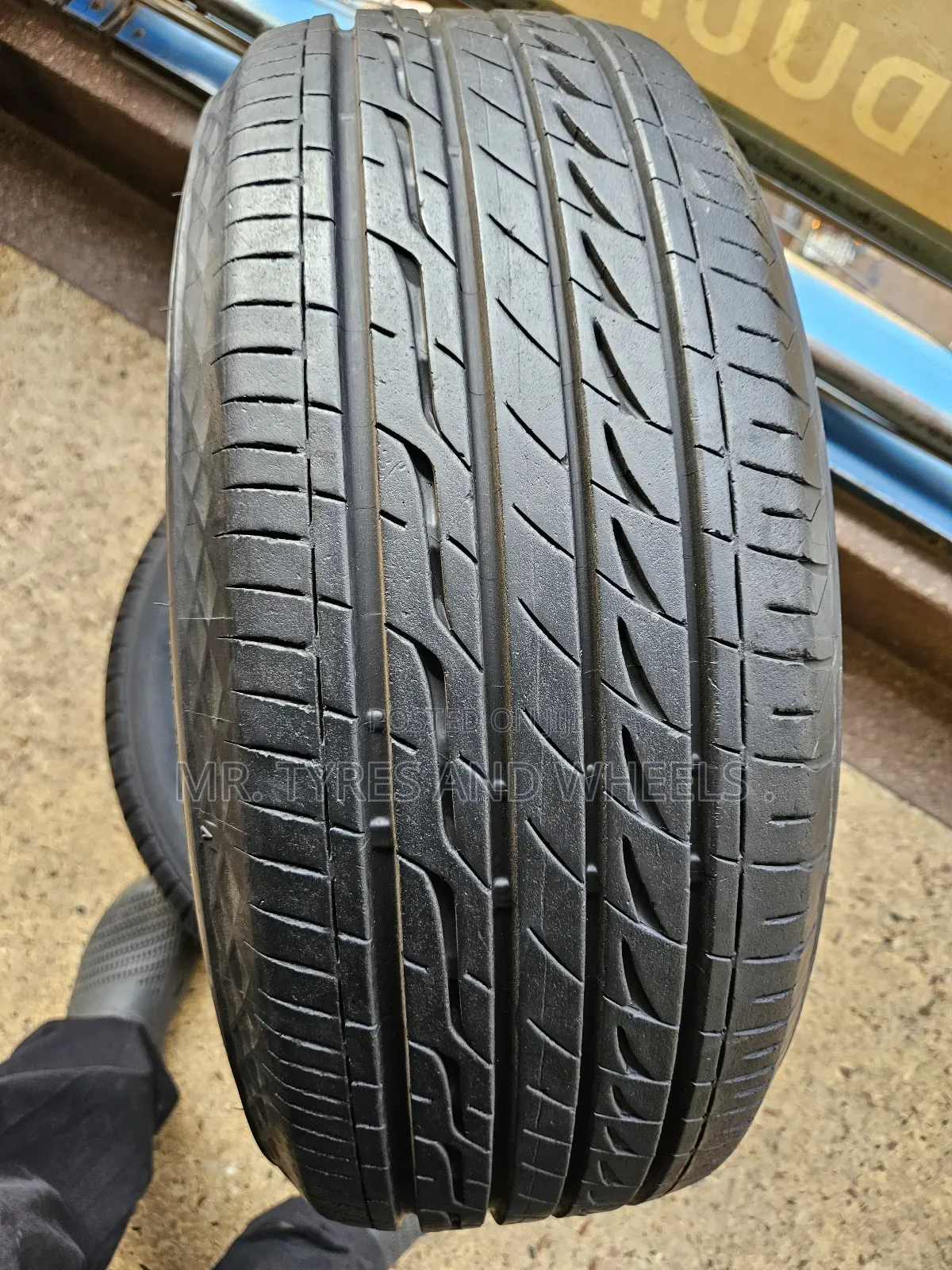 225 55r17 Bridgestone Just Incase U Need Only 1 Tire Order We Deliver