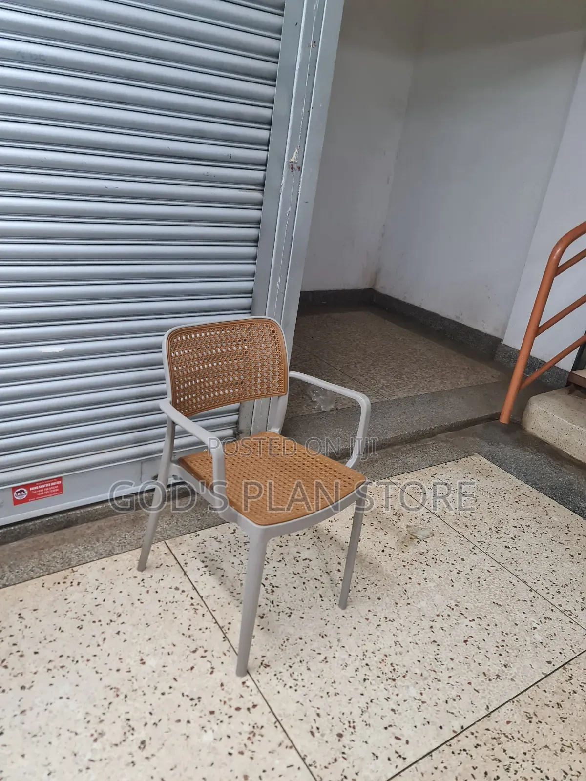 Luxor Plastic Chairs Plastic Chairs