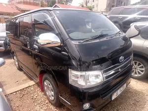Toyota HiAce 1999 Black