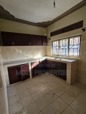 3bdrm Bungalow in Kireka Mbalwa, Central Division for rent