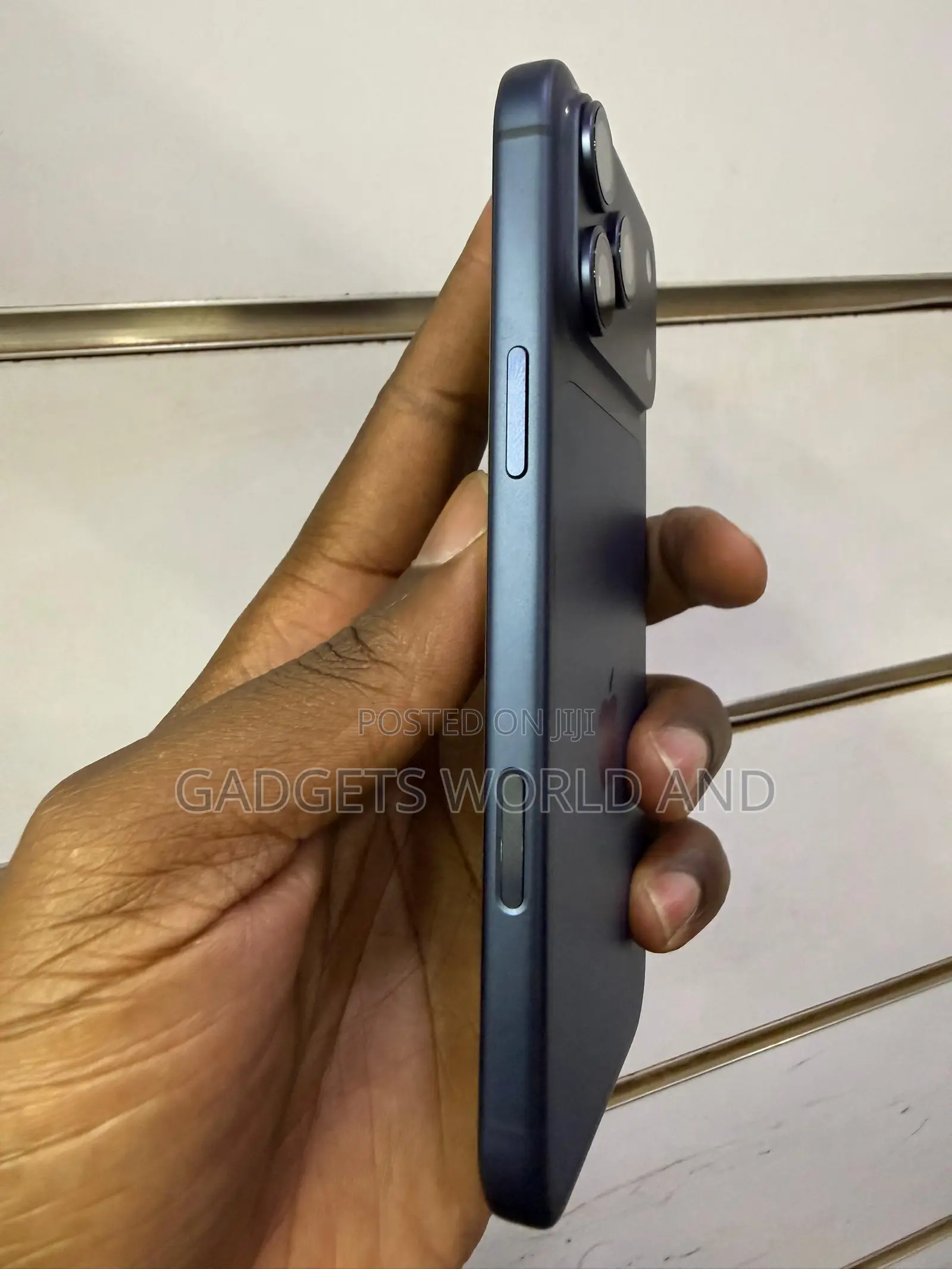 New Apple iPhone 17 Pro Max 512 GB Blue