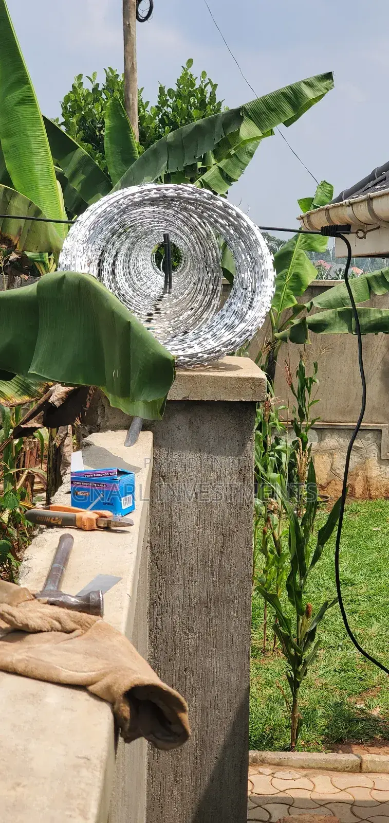 Razor Wire, Chain Link Fencing and Other Security Fencing Solutions