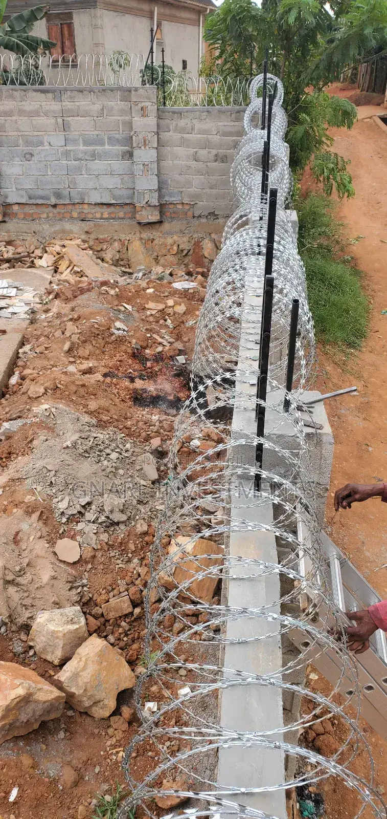 Razor Wire, Chain Link Fencing and Other Security Fencing Solutions