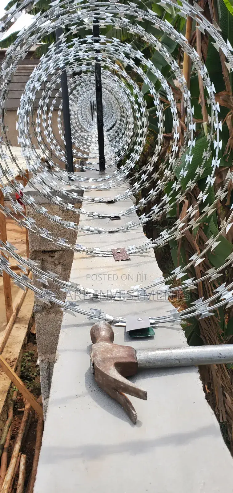 Razor Wire, Chain Link Fencing and Other Security Fencing Solutions