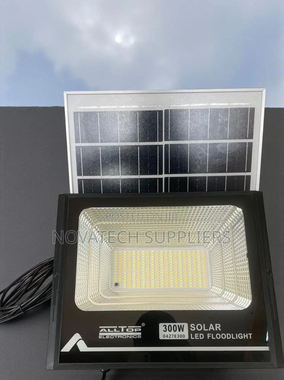 Alltop 300w Led Solar Flood Light – Powerful Outdoor Lighting