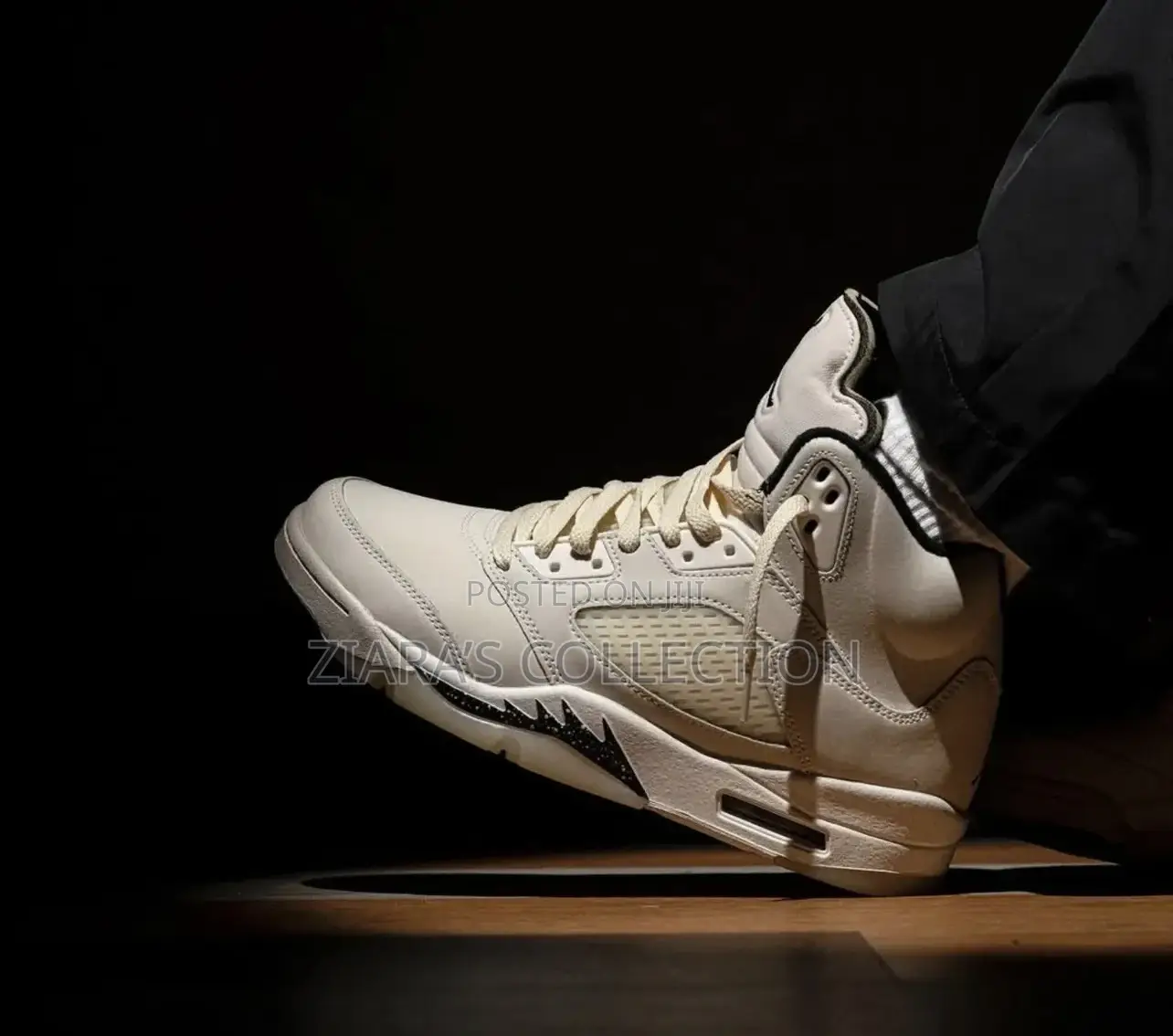 Original Jordan 5 Retro Sneakers