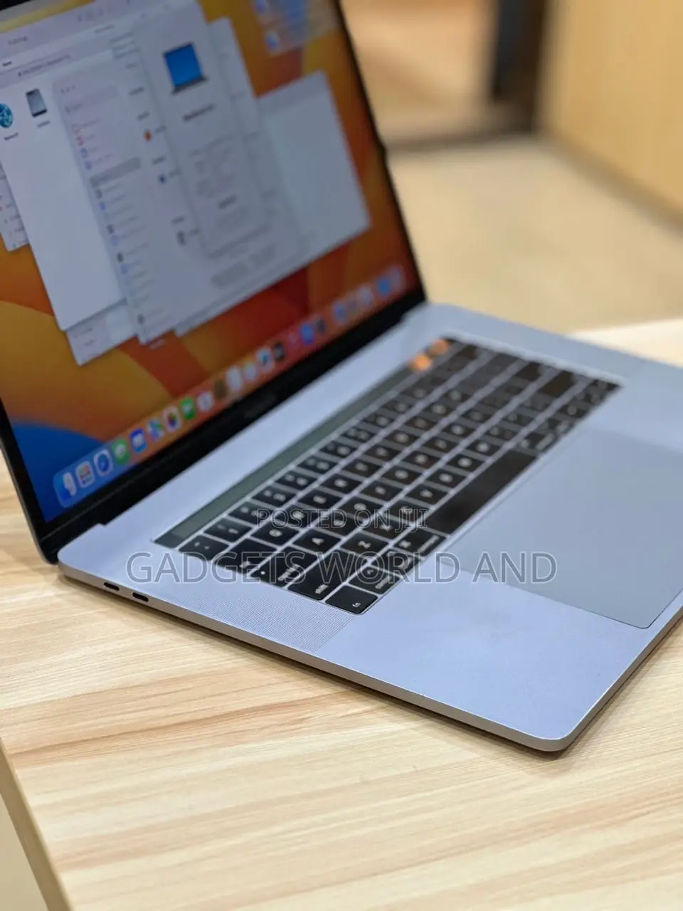 Laptop Apple MacBook Pro 2019 32GB Intel Core I9 SSD 512GB