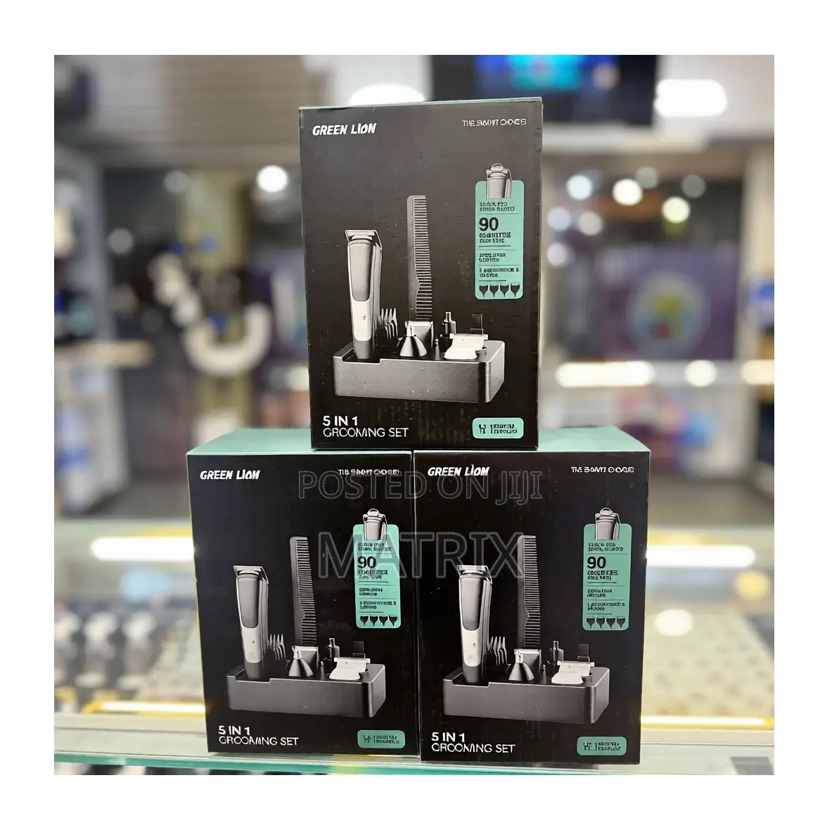 5 in 1 Green Lion Grooming Kit.