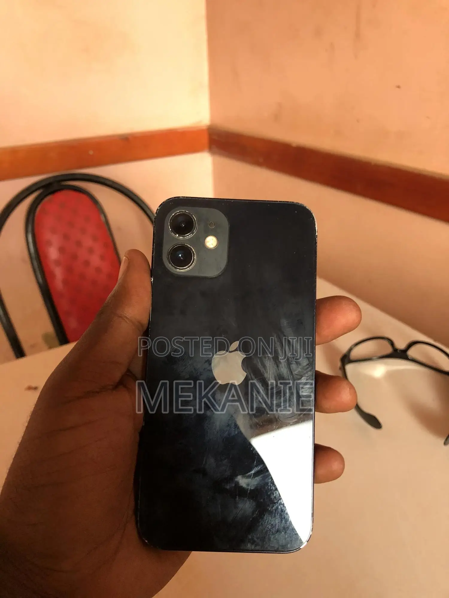 Apple iPhone 12 64 GB Gray