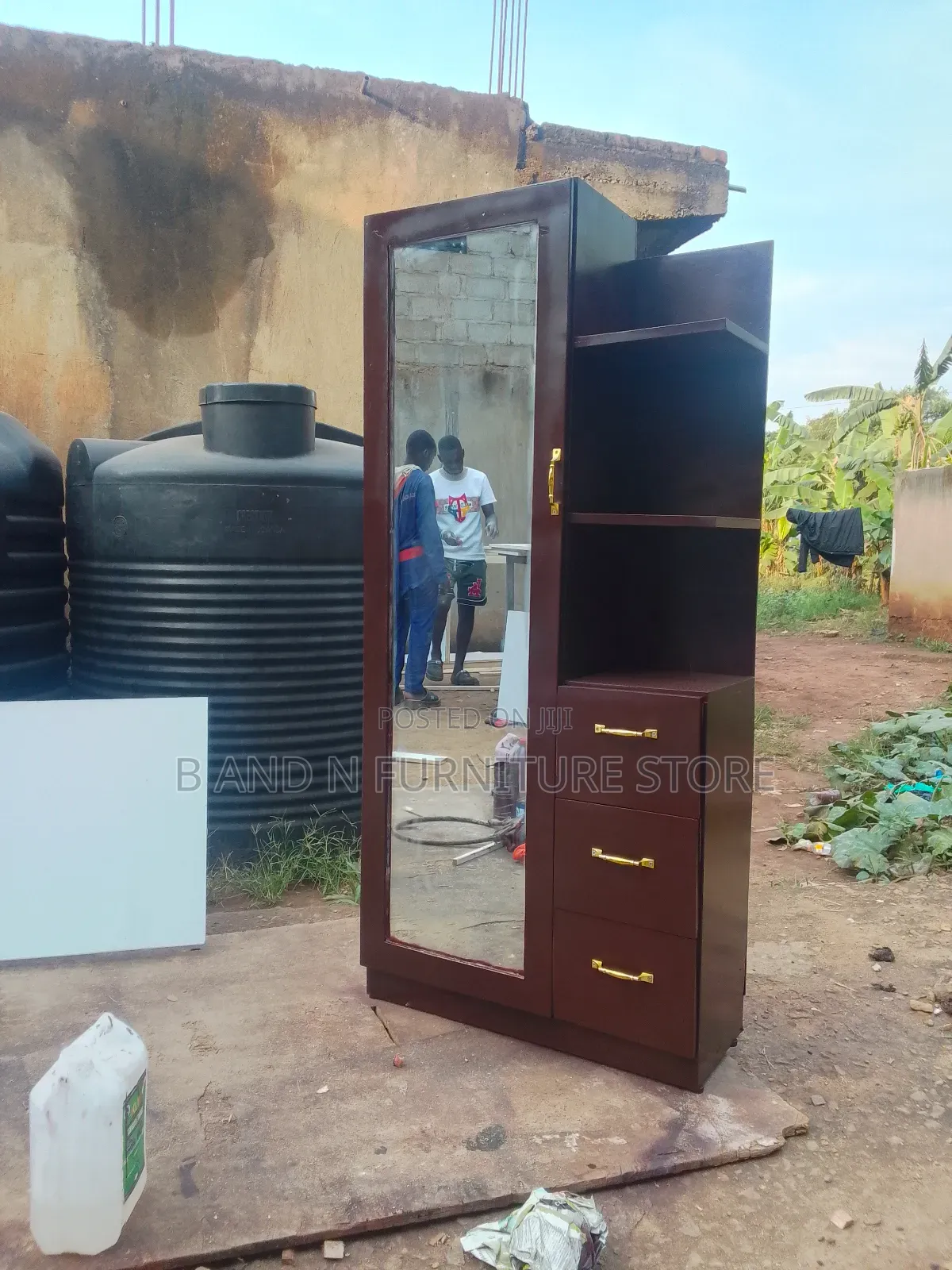 Simple Dressing Mirror