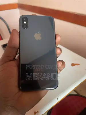 Apple iPhone X 64 GB Gray