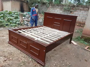Woods Bed 5 by 6fts