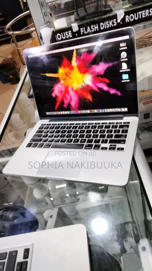 Laptop Apple MacBook Pro 2013 8GB Intel Core I5 HDD+SSD 256GB