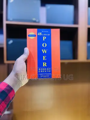 48 Laws of Power. Robert Greene.