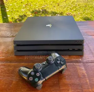 Ps4 Pro 1tb: So Shiny It Glitters! 2 Pads, 25 Games to Forget Your Ex