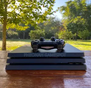 Ps4 Pro : 25 Games, 2 Pads: Last Chance to Own a Masterpiece