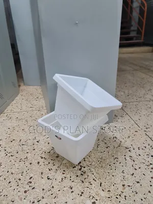Attractive Plastic Flower Pots Plastic Flower Pots