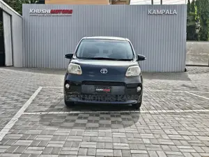 Toyota Porte 1.5 FWD 2012 Black