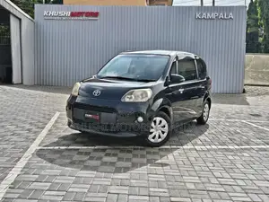 Toyota Porte 1.5 FWD 2012 Black