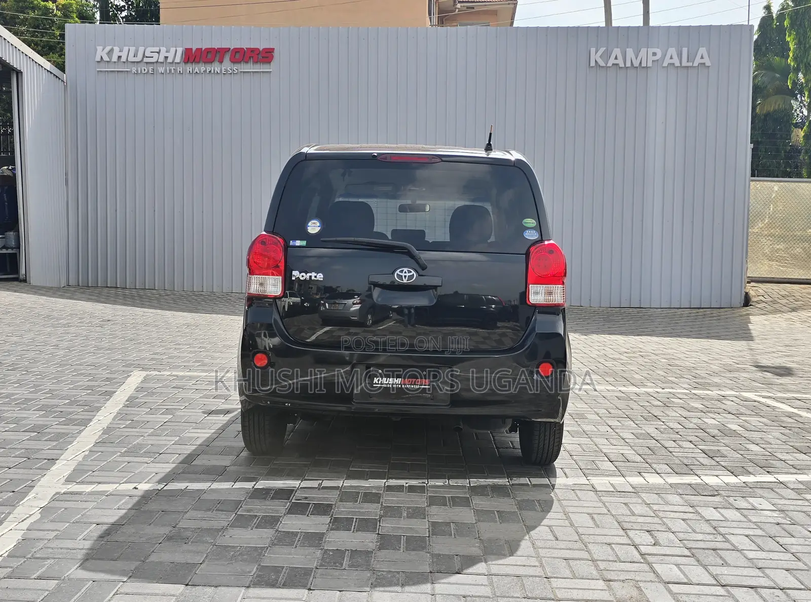 Toyota Porte 1.5 FWD 2012 Black