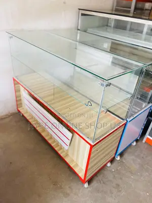 4feets Showcase Display Counter