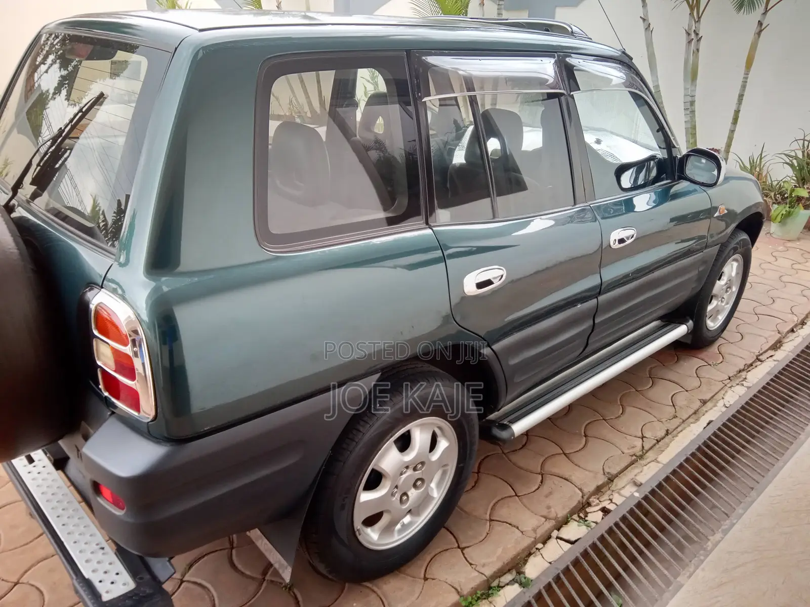 Toyota RAV4 1995 Green