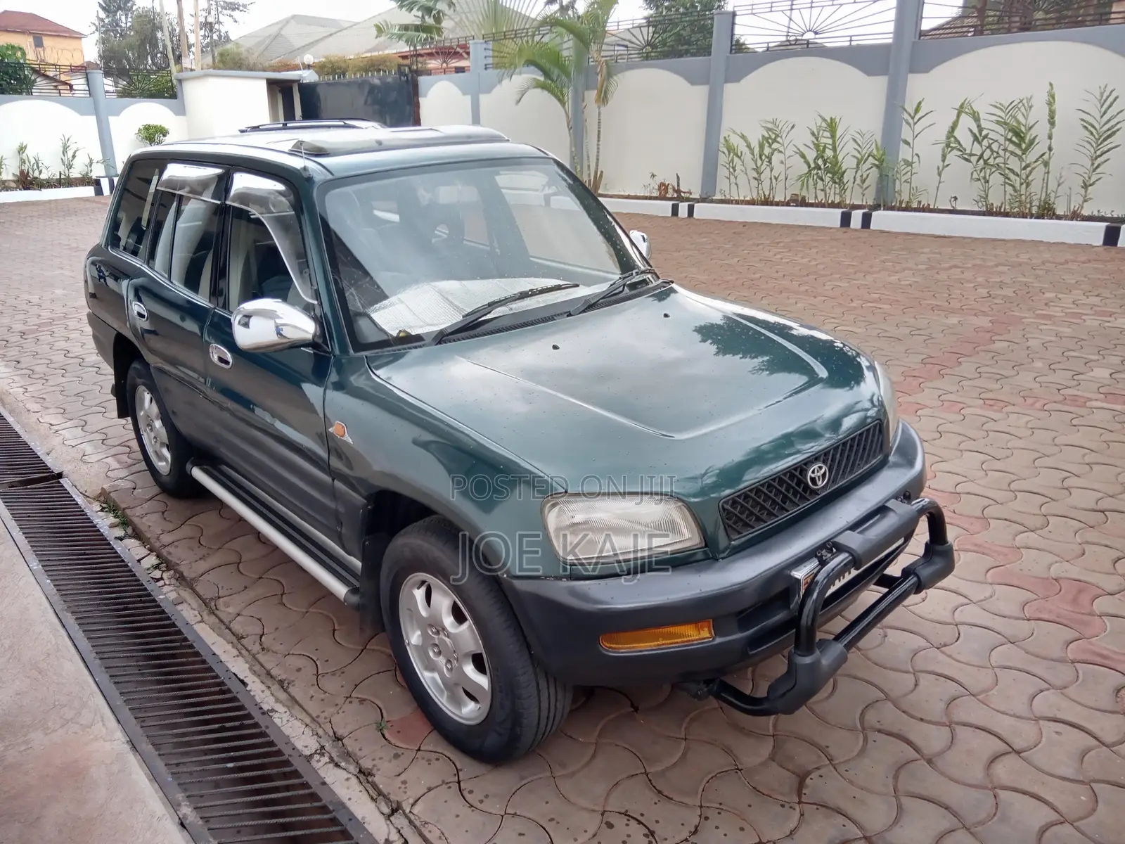 Toyota RAV4 1995 Green