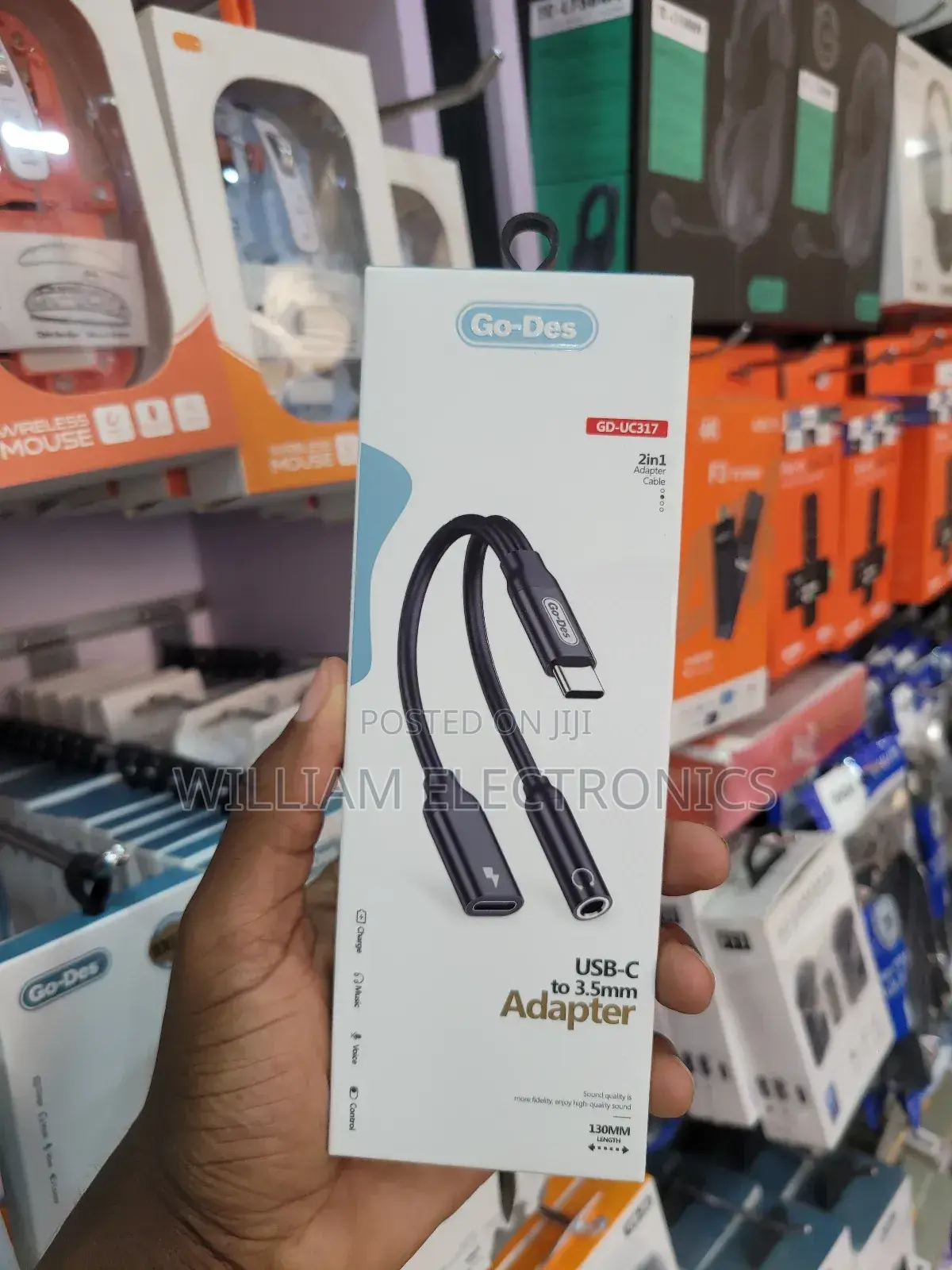 Go-Des 2in1 Usb - C to 3. 5mm Adapter