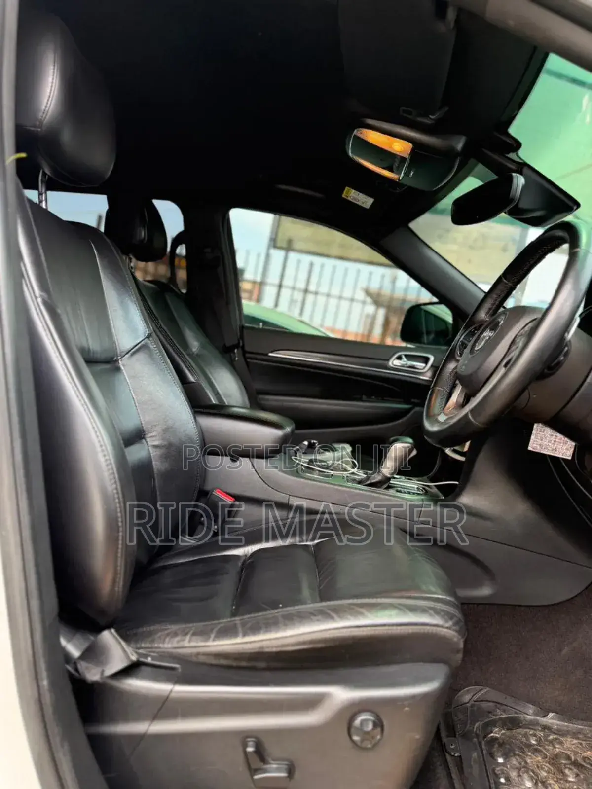 Jeep Grand Cherokee 2017 White