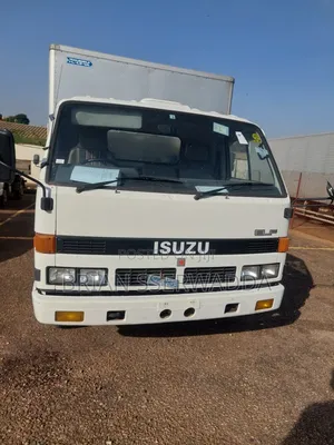 Isuzu Elf Box Body