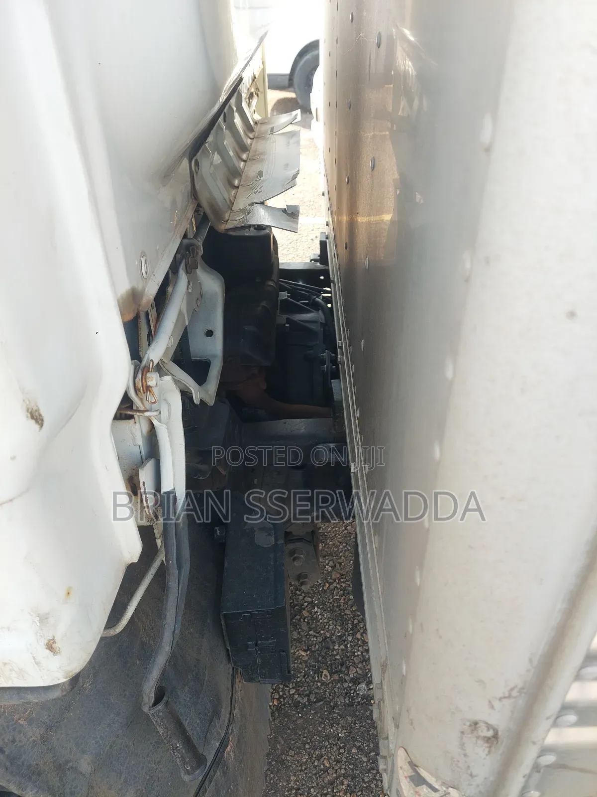 Isuzu Elf Box Body